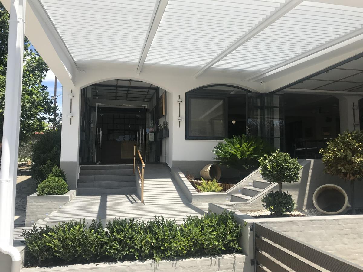 Fanari Hotel Luaran gambar