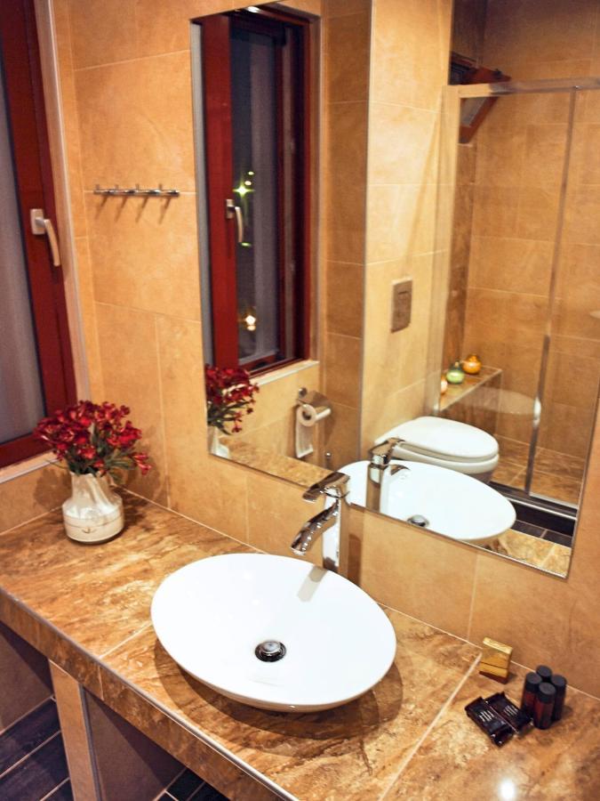 Fanari Hotel Luaran gambar